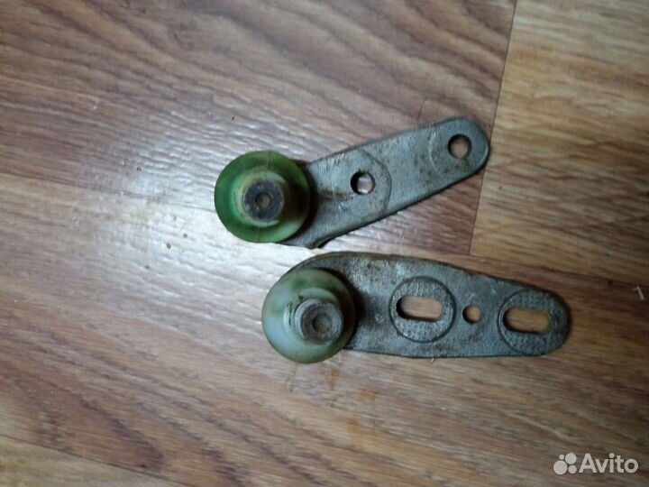 Шаровые опоры audi 80