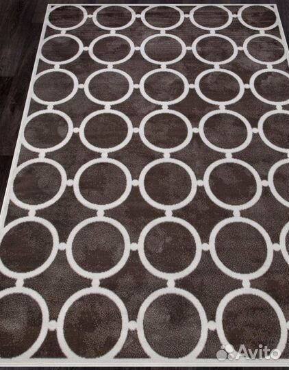 Ковры 2х3, новые, разные расцветки