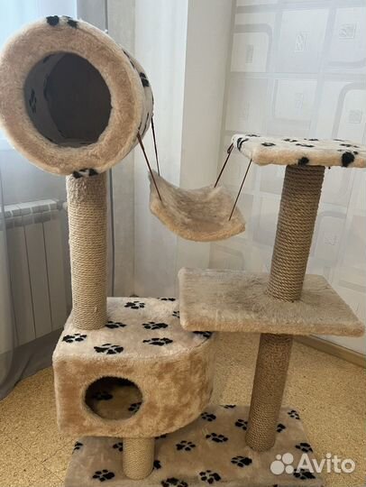 Домик для кошки с когтеточкой