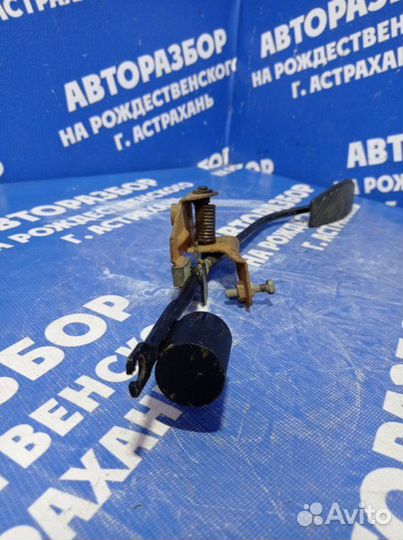 Педаль газа Kia Spectra седан S6D 2007