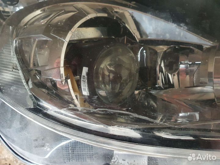 Продажа б/ у фар с опель корса 2008 г.в 2 шт