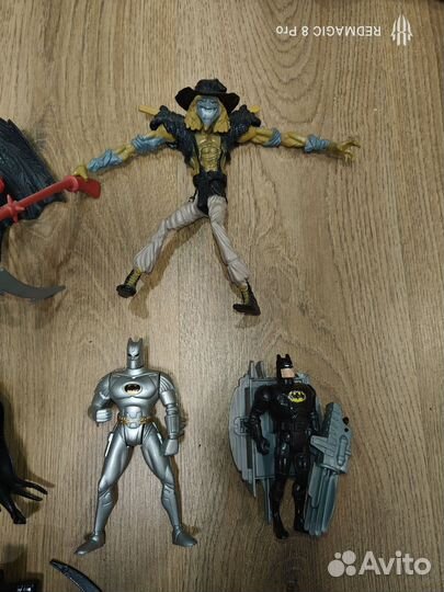 Фигурки бэтман
