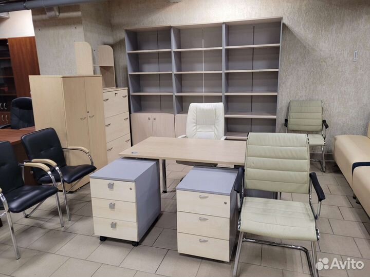Мебель офисная Б/У