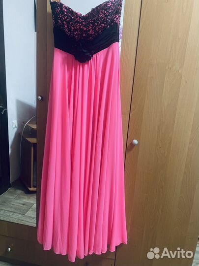Вечернее платье