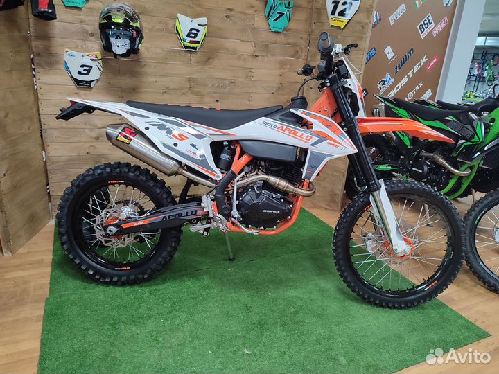 Мотоцикл Кроссовый Moto Apollo M6 300 (ZS 175FMN)