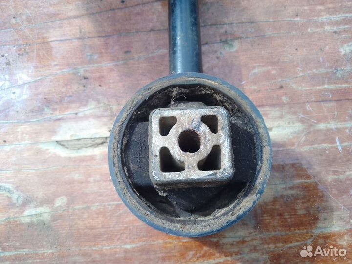 Подушка двигателя Chevrolet Lachetti