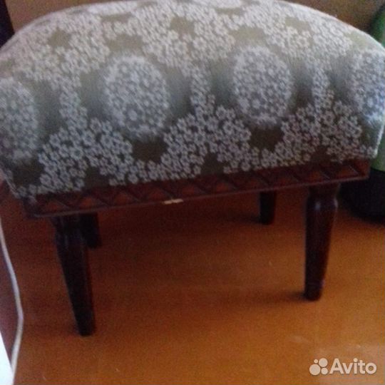 Банкетка антикварная