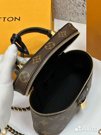 Сумка Vanity Chain Pouch louis vuitton