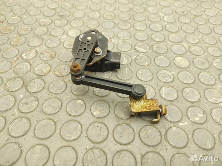 Датчик дорожного просвета передний правый