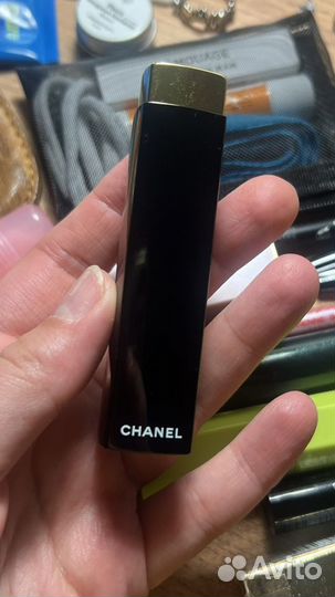 Помада chanel rouge allure 165 éblouissante