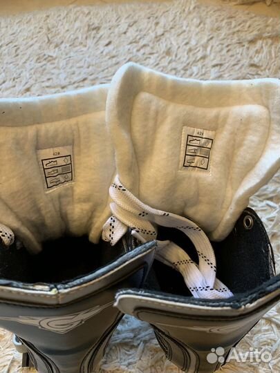 Коньки хоккейные 42 размер