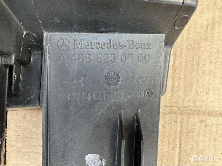 Кронштейн порога левый Mercedes G-Class W463 AMG