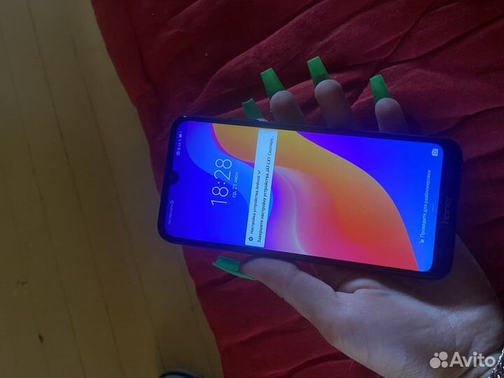 Телефон Huawei 8а