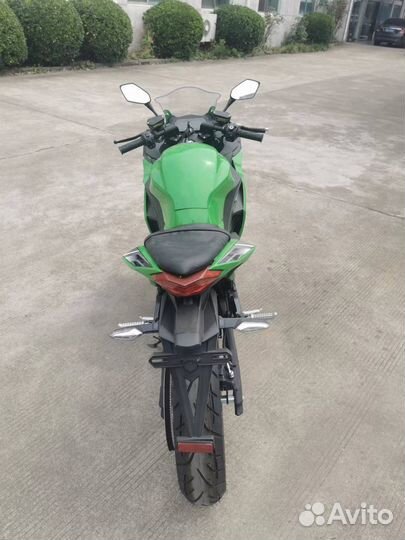 Электромотоцикл R3 eliq + 2 акб (72v 50ah)