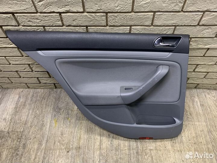 Volkswagen Golf 5 Обшивка двери задней LH RH