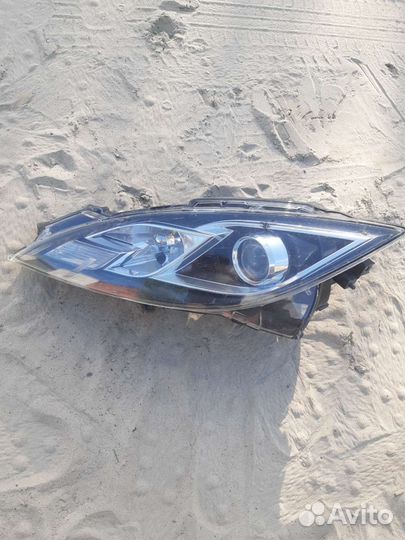 Фара Mazda 6 2010-2012г