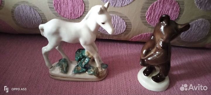 Фарфоровые статуэтка