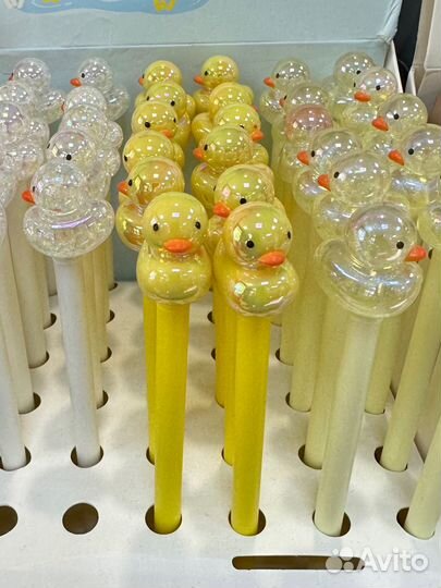 Ручка для письма в школу