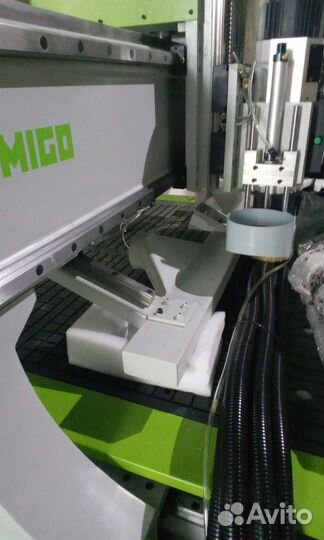 Станок фрезерный с чпу по дереву