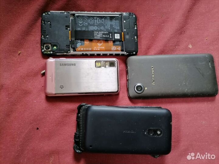 Планшет Samsung и телефоны на запчасти