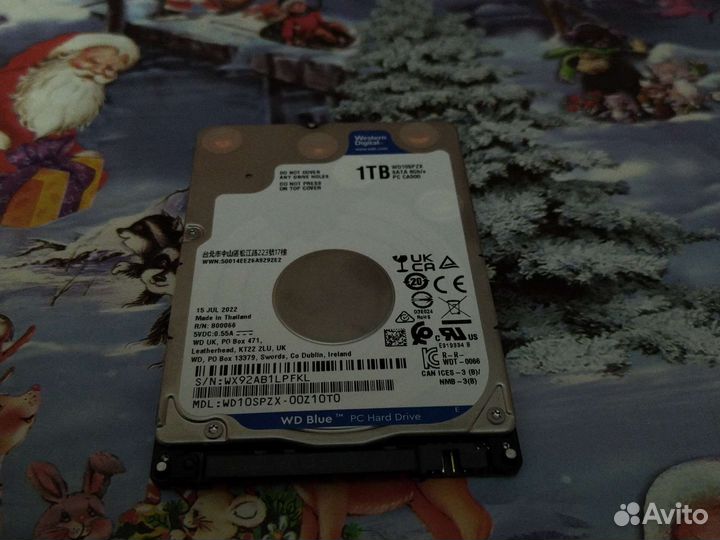 Продам жёсткий диск почти новый 1тб WD Blue PC