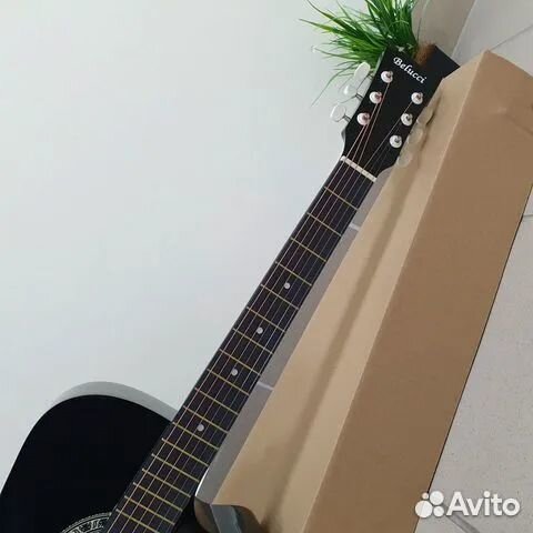 Гитара акустическая