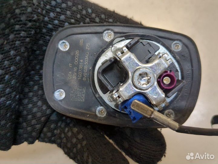 Антенна Audi A3, 2016