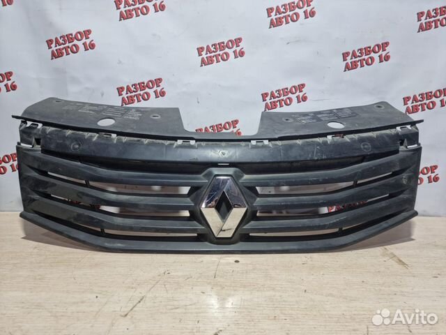 Решётка радиатора Renault Logan, Sandero 1