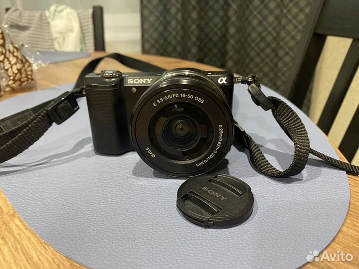 Sony Alpha A5000 беззеркальный фотоаппарат