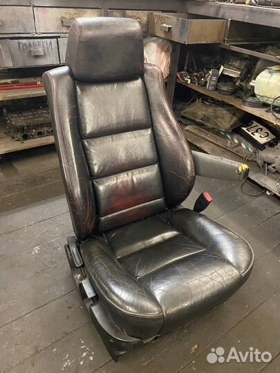 Салон сиденья кожаные BMW e34