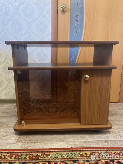 Тумба под телевизор