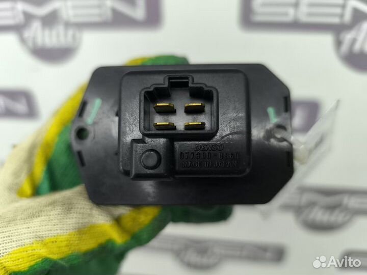 Резистор печки Honda Civic FD1 FD3 FD7 2006-2012