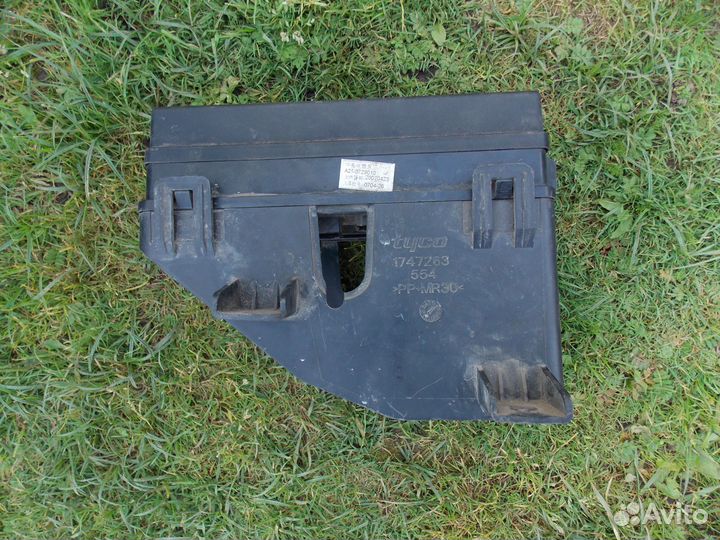 Блок предохранителей Chery Fora