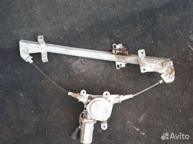 Стеклоподъемник Daewoo Espero L
