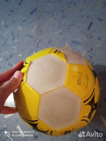 Футбольный мяч