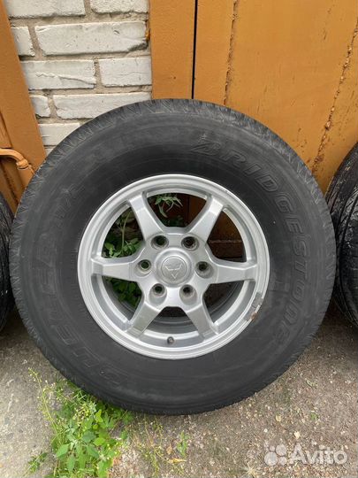 Bridgestone Dueler H/L 265/70 R16 112H