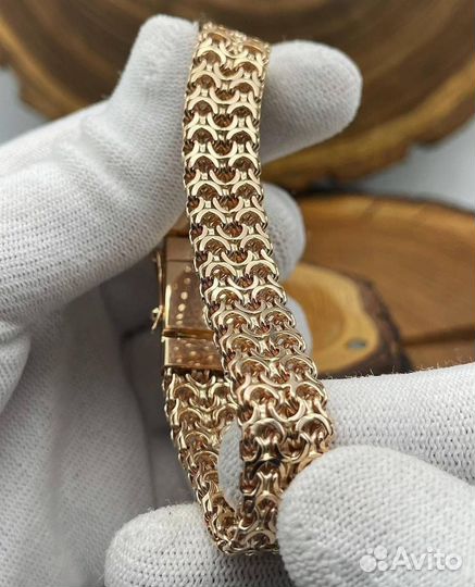 Золотой браслет