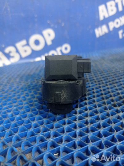 Моторчик заслонок отопителя Bmw E46 седан M52B25