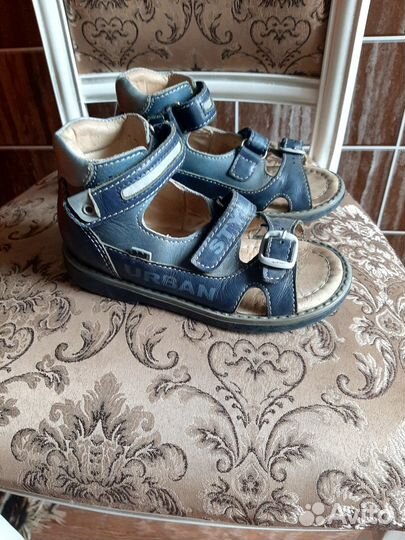 Продаю сандали ортопедические (28размер)