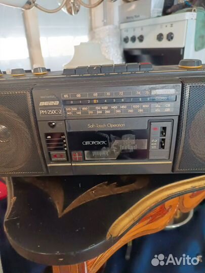 Кассетный магнитофон