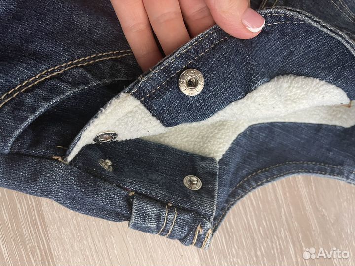 Джинсовый комбинезон