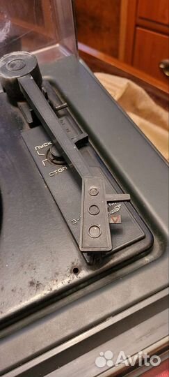 Проигрователь винила,электроника магнитофон