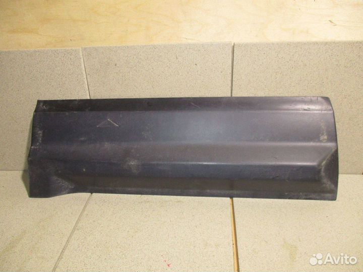 Накладка двери задней левой Land Rover Freelander