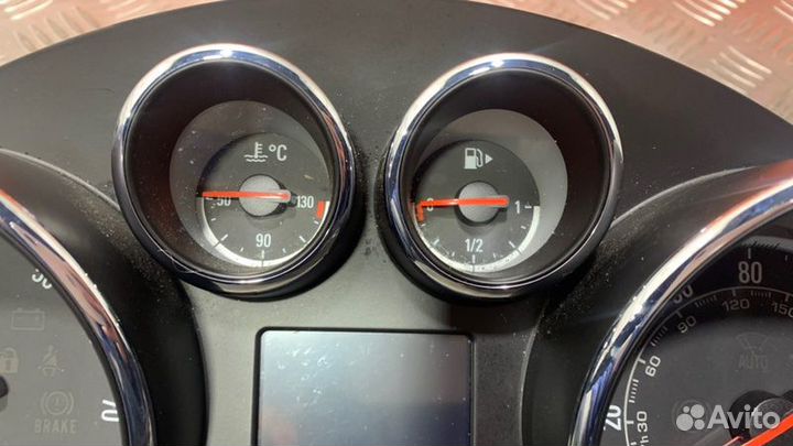 Панель приборов Opel Astra J P10