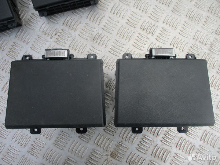 Ящик передней консоли Опель Антара