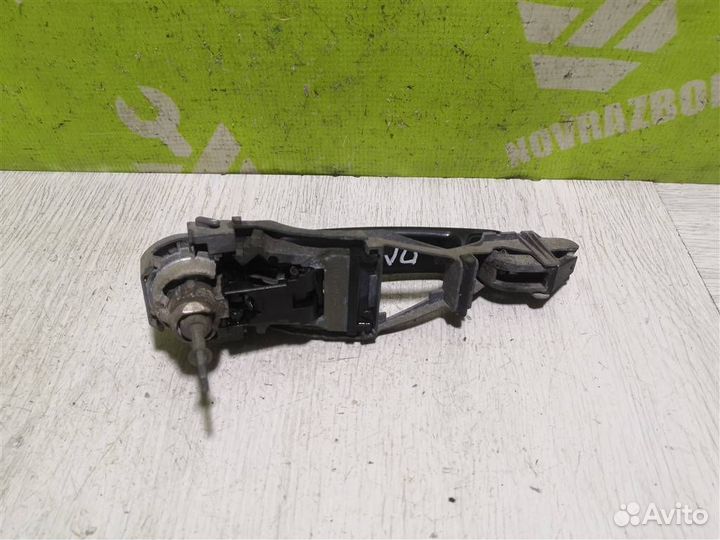 Ручка двери передней наружная левая Фольксваген