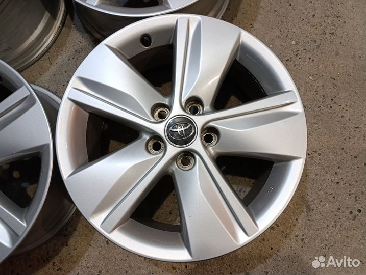 Штатные диски Toyota R17 5x114.3