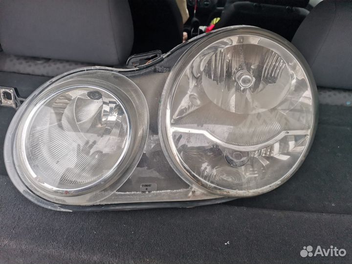 Фара volkswagen polo 4 2002-2005