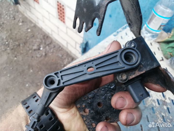 Датчик дорожного просвета Range Rover Sport 2 L494