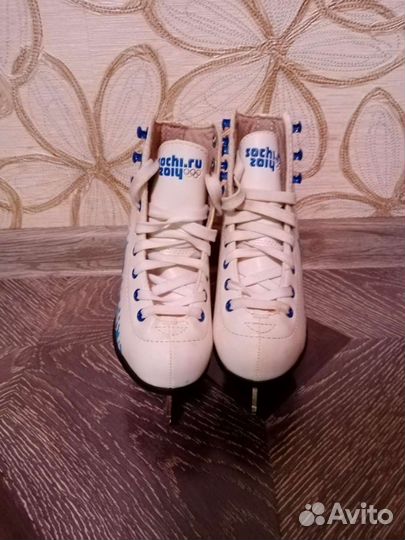 Коньки 29р фигурные